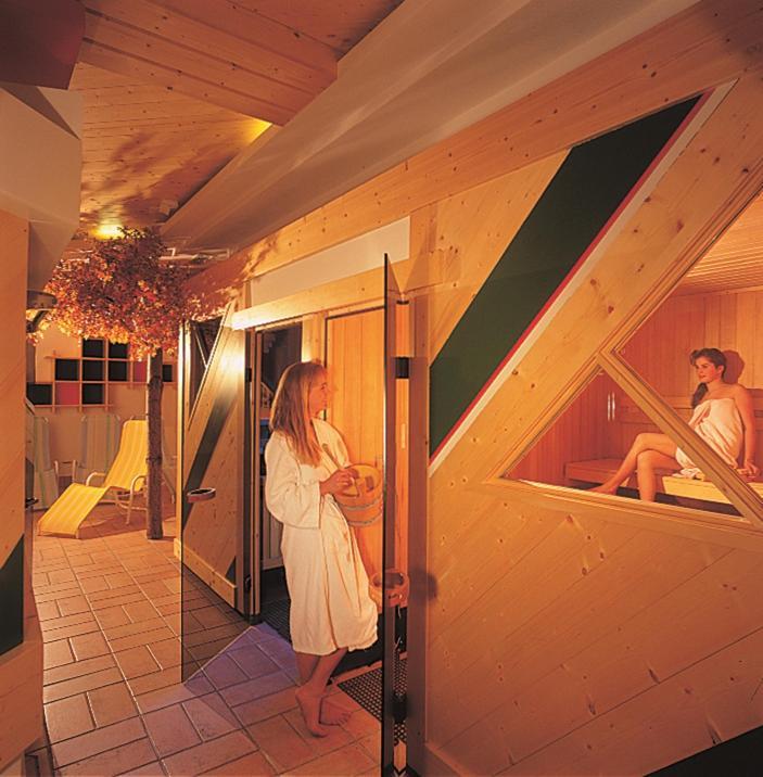 Hotel-Gasthof "Zur Muehle" Kaprun Ngoại thất bức ảnh